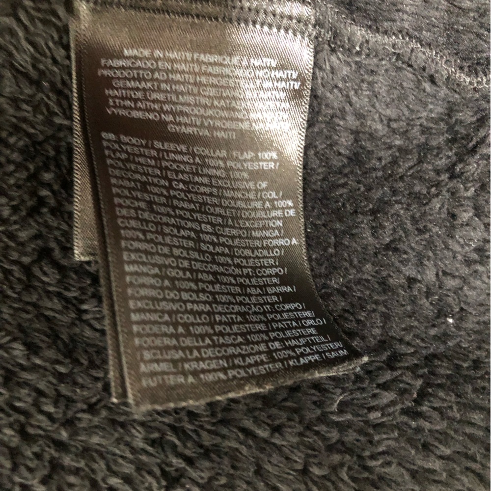 The North Face Womens Osito Jacket— TNF Black— Medium - Picture 7 of 8